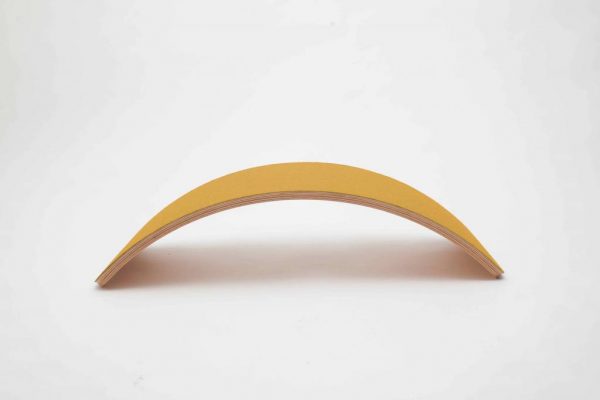 Wobbel pro balance board legno e feltro mustard