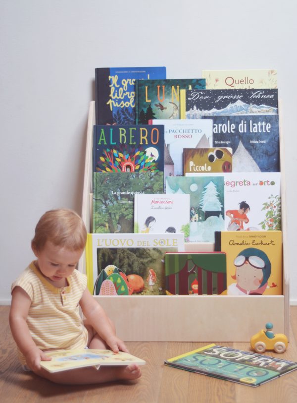 Libreria frontale Montessori Edicola