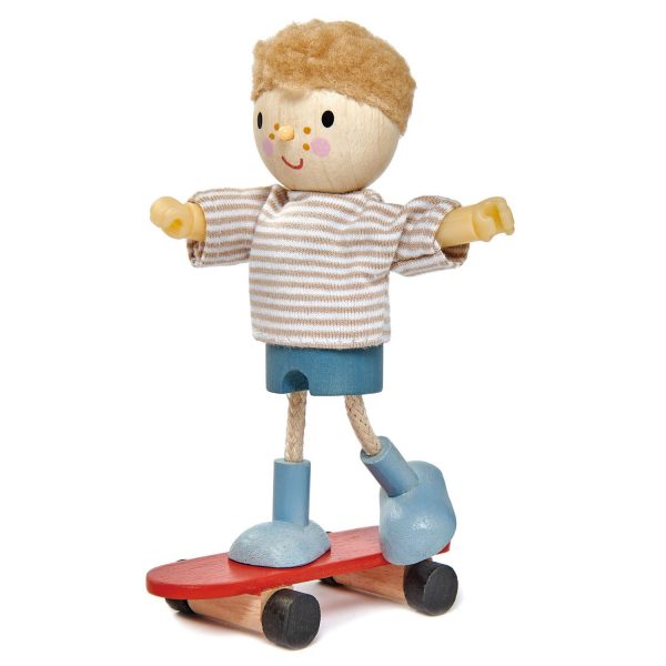 Bambino Edward con Skateboard Tender Leaf