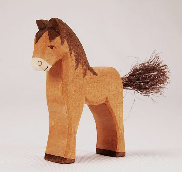 Figura legno puledro marrone - Ostheimer