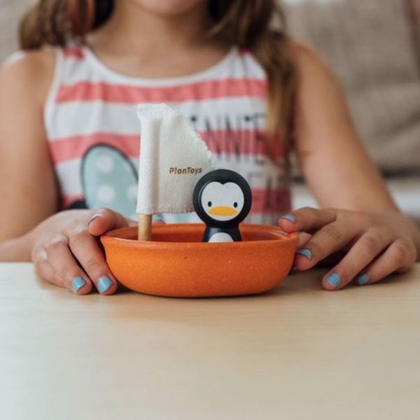 Gioco bagnetto barca a vela - pinguino Plan Toys
