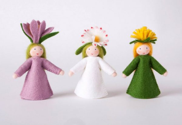 Figura Waldorf Fata Crocus Ambro-dolls