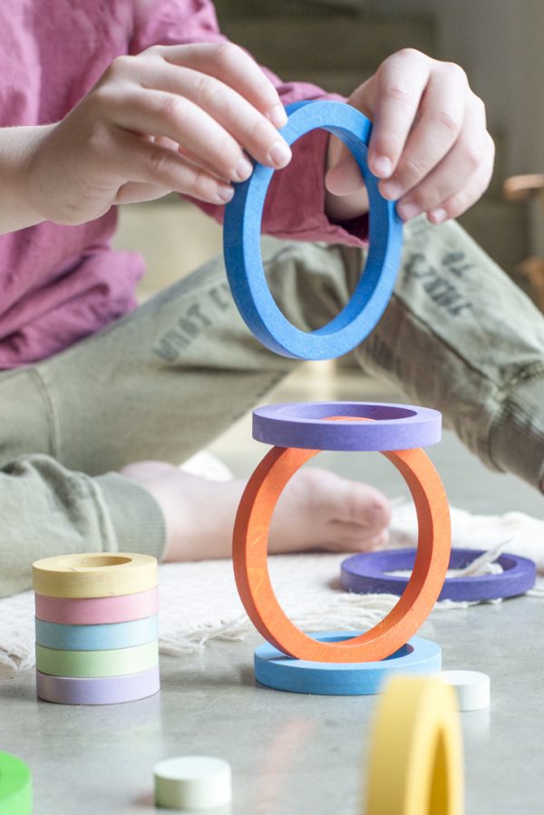 Set 24 Rainbow Nest Rings Grapat