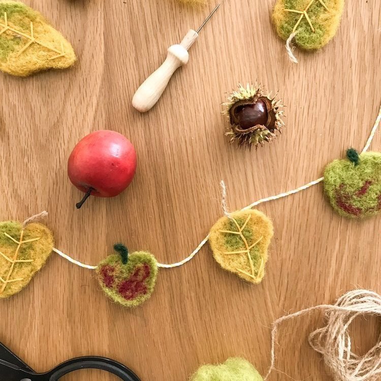 ghirlanda-foglie-autunno-lana-cardata (1)