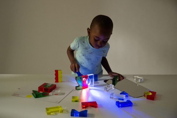 Set costruzioni + schede lavoro Color Crystal block Tickit