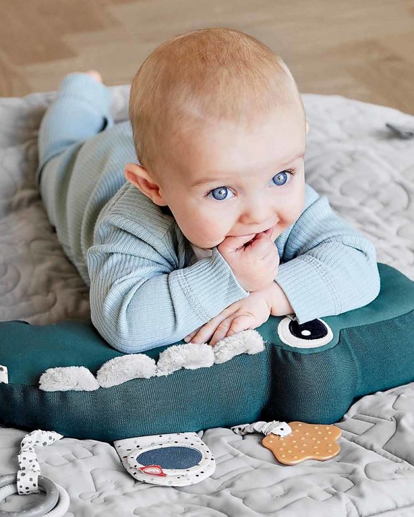 Cuscino attività Tummy time Croco malva Done by Deer