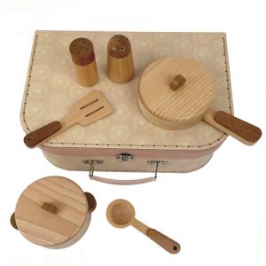 Set gioco pentole + valigetta Egmont Toys