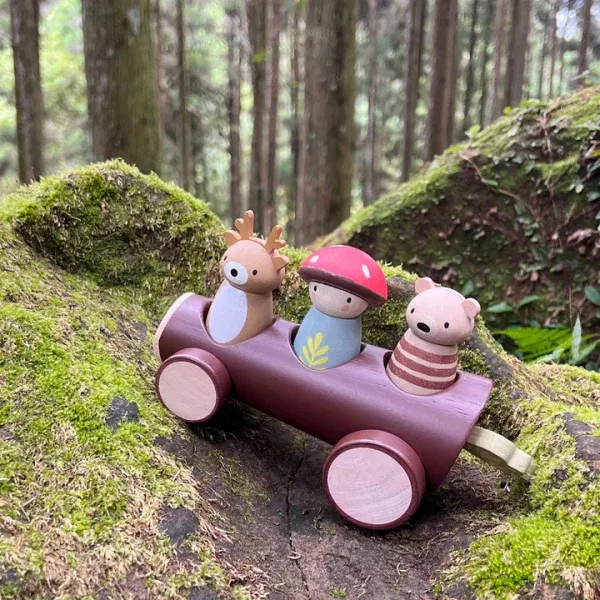 Tre personaggi + automezzo Timber taxi Tender Leaf