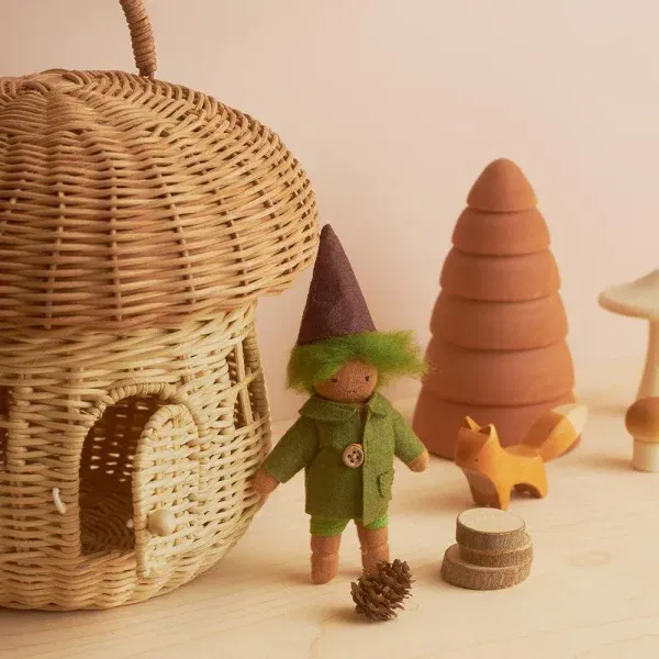 Figura HOLDIE™ Forest Folk sage OlliElla
