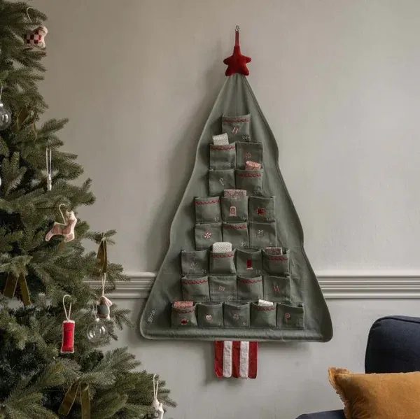 Calendario dell'Avvento da appendere Albero AVERY ROW + CARTE