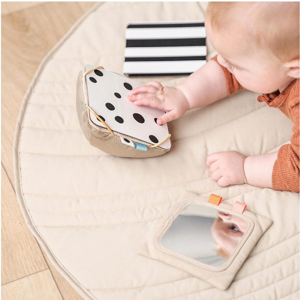 Cuscino porta carte tummy time Done by Deer