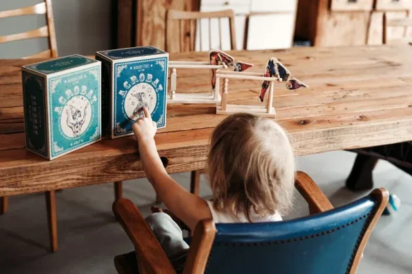 Gioco equilibrio acrobata girl WOODEN STORY
