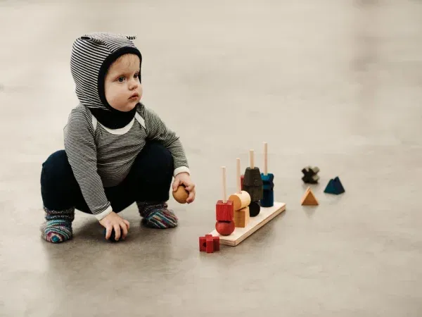Impilabile Montessori forme e colori XL WOODEN STORY