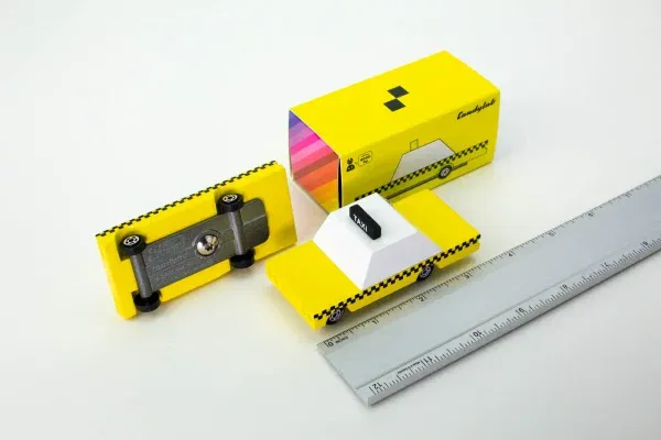 Candycar world Yellow Taxi Candylab