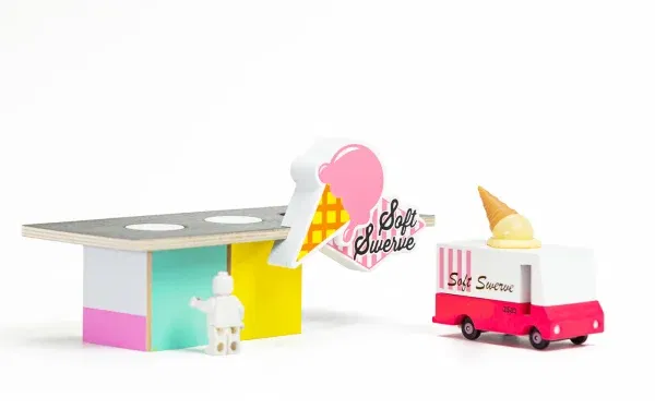 Ice Cream Shack Candylab