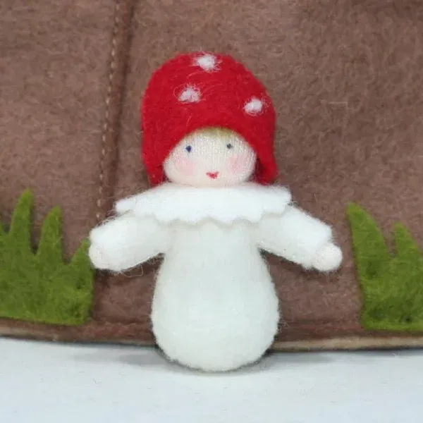 Set 5 figure Waldorf Fly Agaric family Ambro-dolls