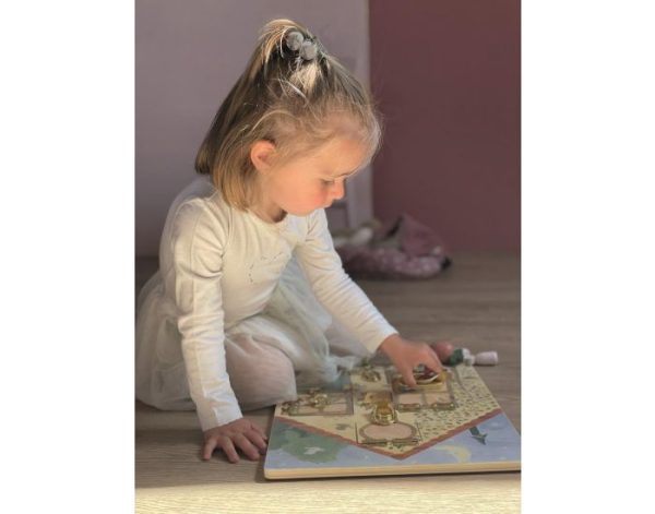 Tavola delle chiusure Rabbit House Egmont Toys