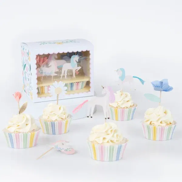 Unicorn cupcake kit MeriMeri