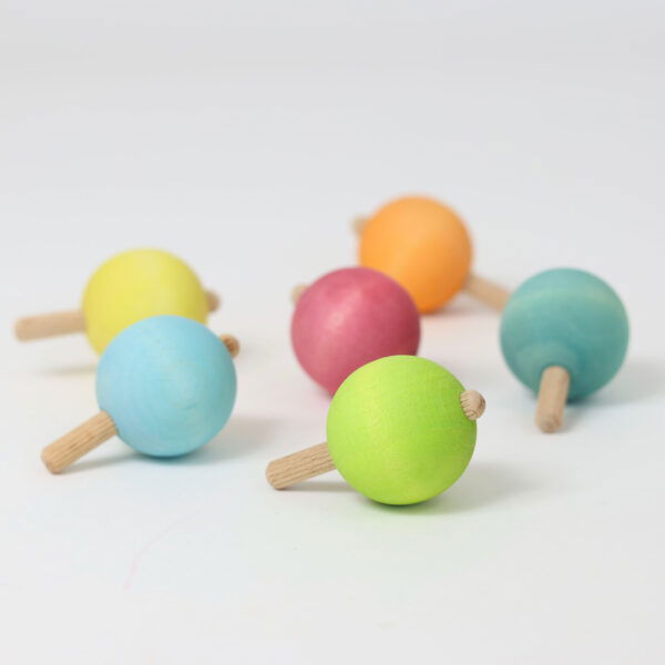 Set 6 trottole arcobaleno pastello Grimm's