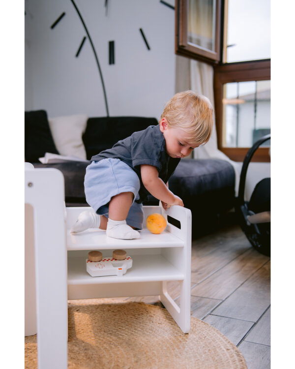 Set tavolo + sedia evolutiva Montessori bianco